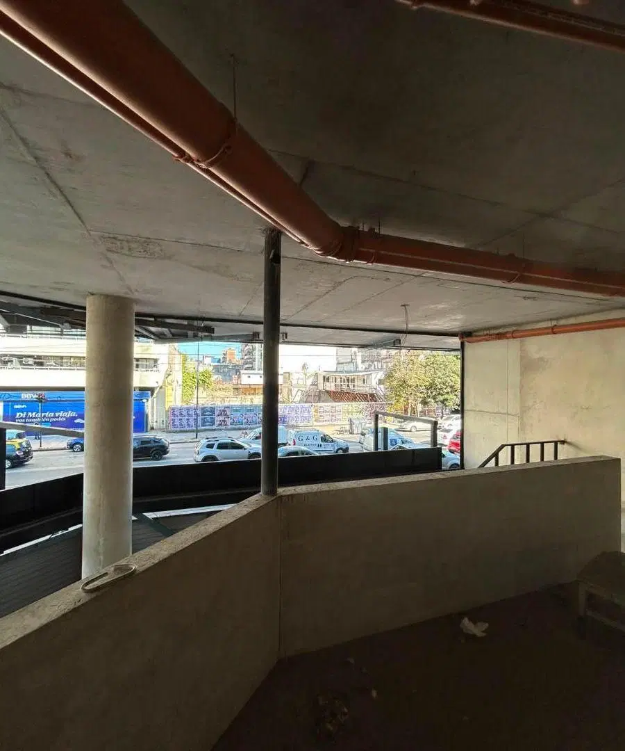 Local en Esquina a Estrenar en Desarrollo Premium – Álvarez Thomas y Maure 4