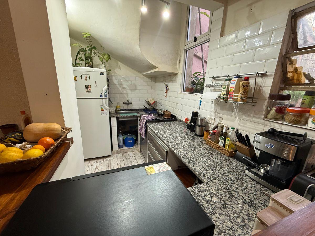 Foto de VENTA PH A REMODELAR - BELGRANO R, imagen 2