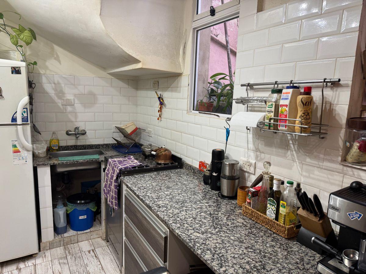 Foto de VENTA PH A REMODELAR - BELGRANO R, imagen 1