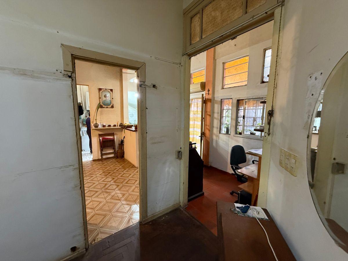Foto de VENTA PH A REMODELAR - BELGRANO R, imagen 4