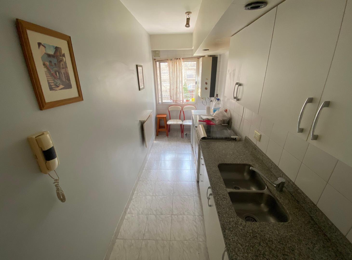 Foto de Departamento 2 ambientes en venta en Caballito, con cochera, imagen 2