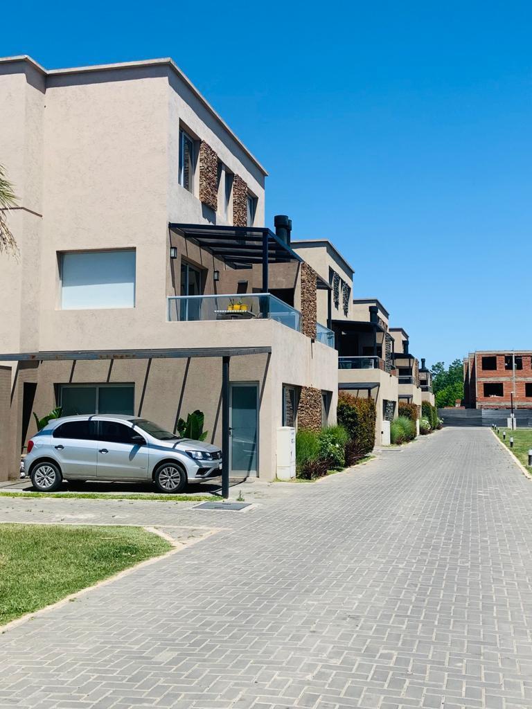 VENTA DE DEPARTAMENTO DE 3 AMB EN GREEN VILLAGE, PILAR.