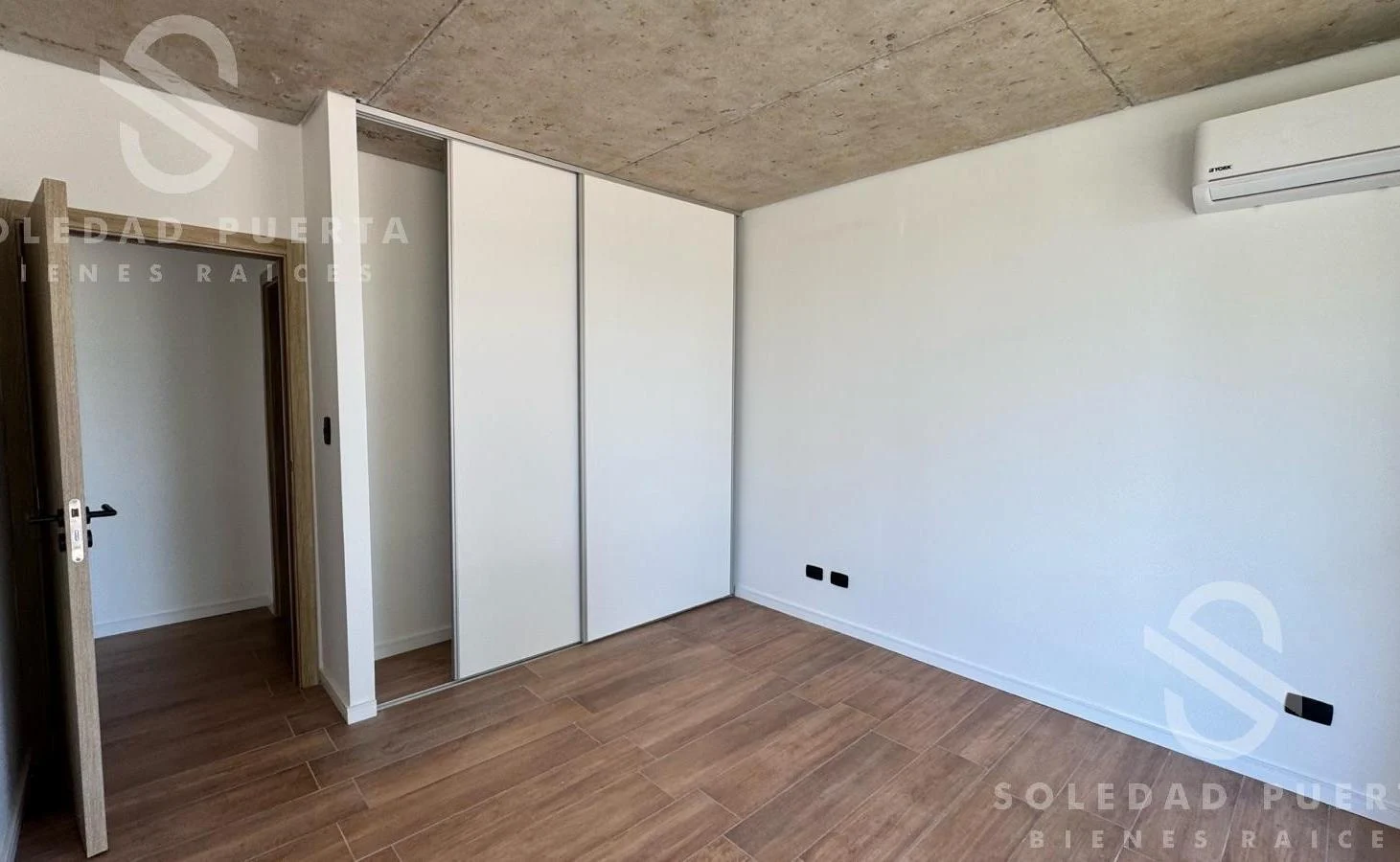 VENTA DEPTO | 2 AMBIENTES | BALCÓN | A ESTRENAR | COCHERA FIJA | SAN GERÓNIMO