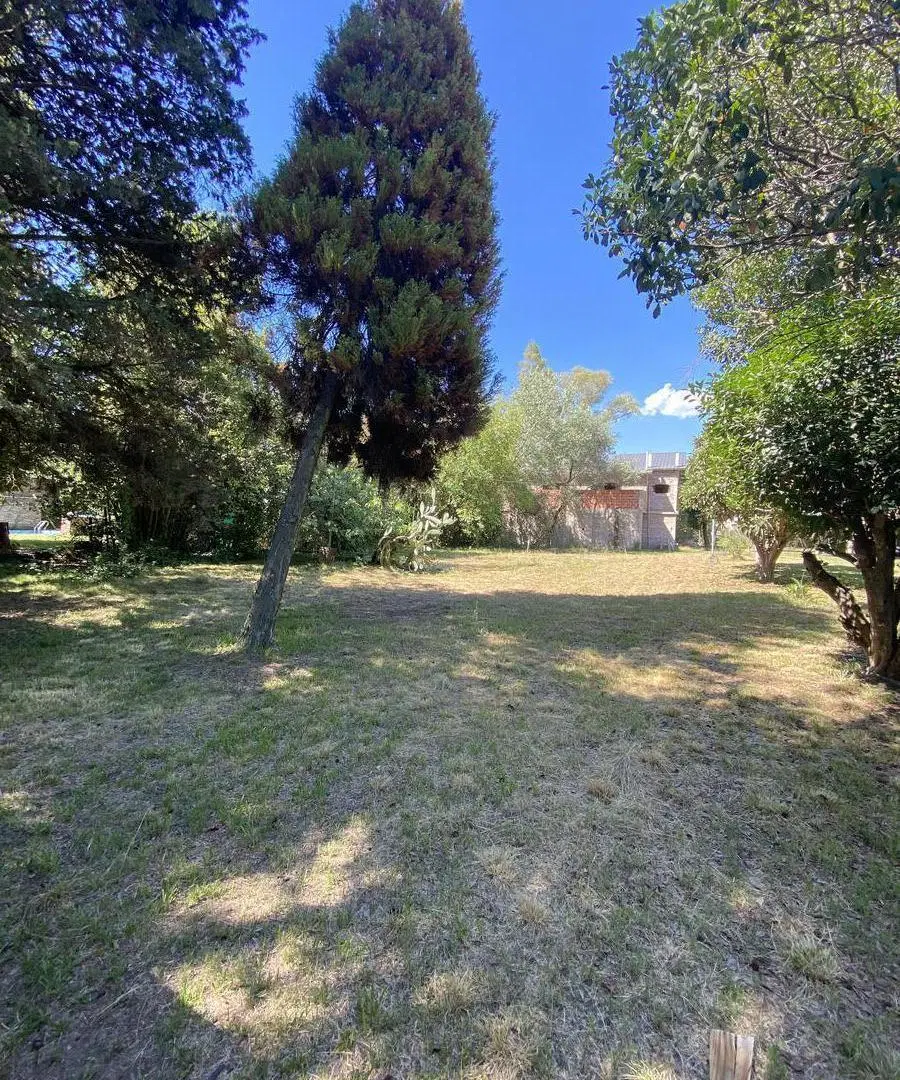 VENTA LOTE EN EXCELENTE ZONA LA ALBORADA, PILAR 1