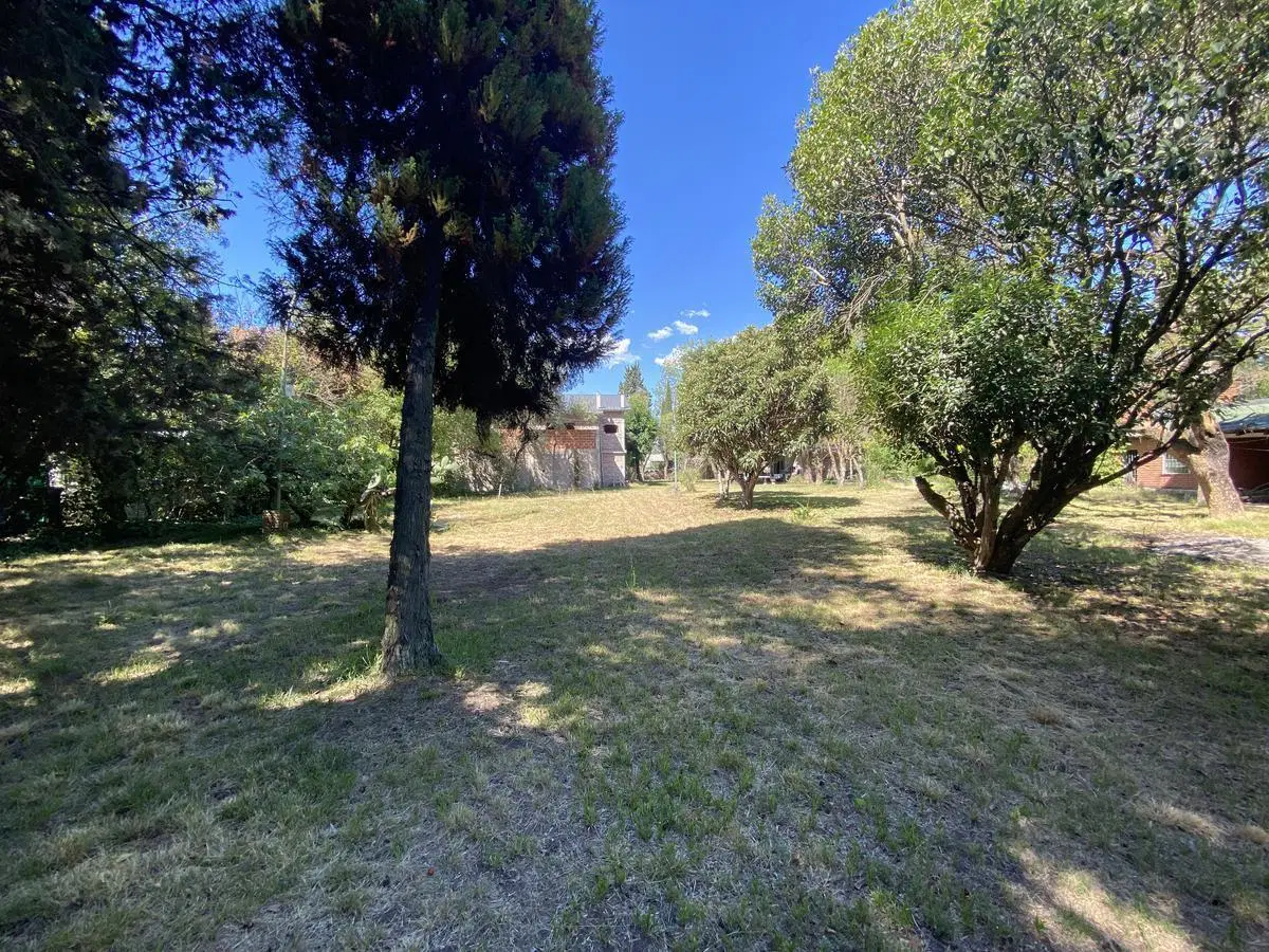 VENTA LOTE EN EXCELENTE ZONA LA ALBORADA, PILAR 5