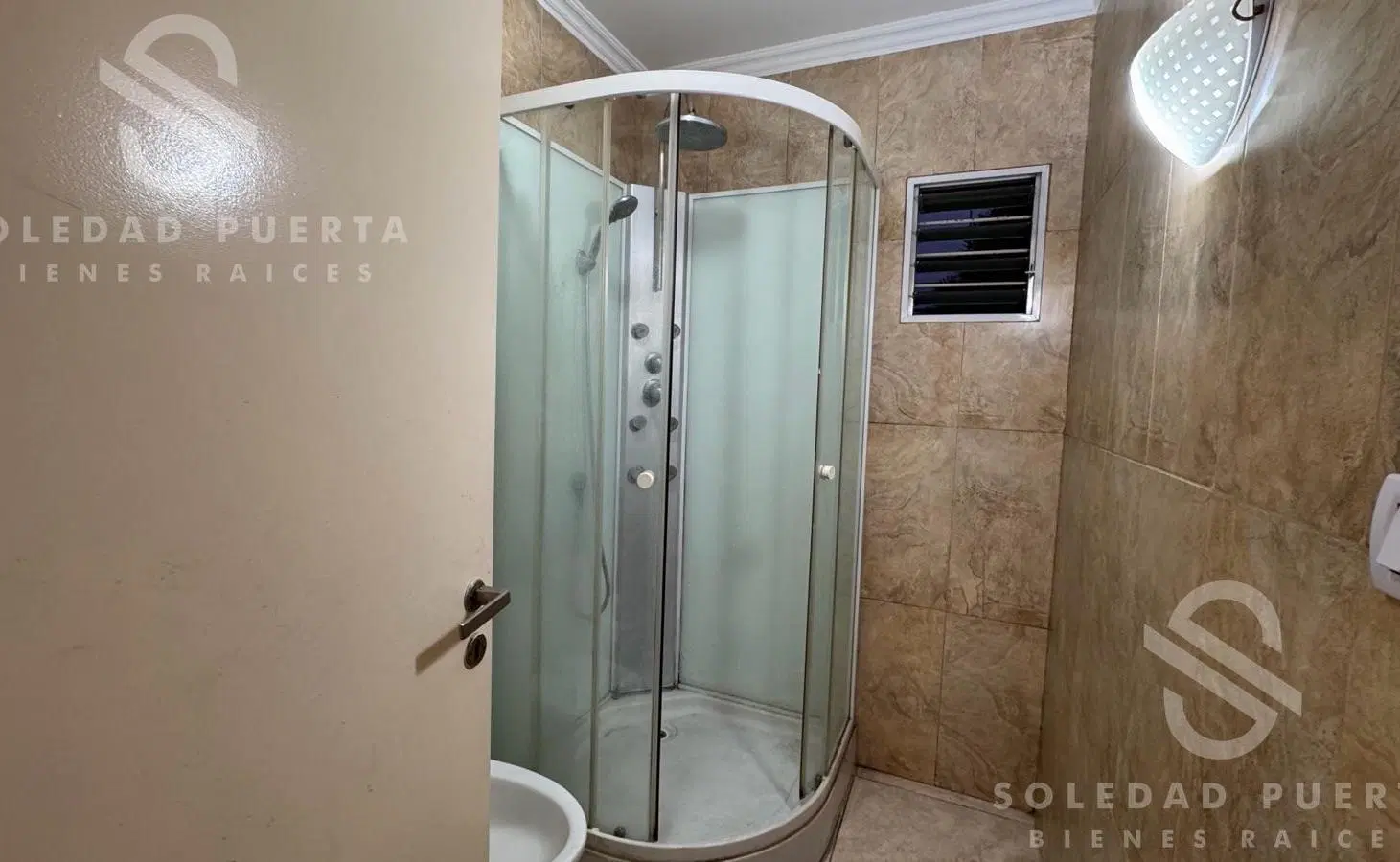 ALQUILER DE 2 AMBIENTES BARRIO LA ESMERALDA PILAR 3