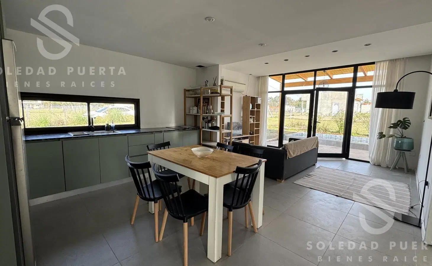 CASA | 3 AMBIENTES | PISCINA | UNA PLANTA | ESPACIO AUTO | VILLA ROSA 5