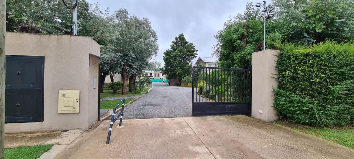 Foto de VENTA DUPLEX LA FERNANDA PILAR CON RENTA, imagen 4