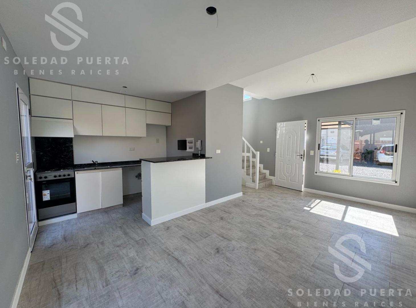 Foto de VENTA DUPLEX LA FERNANDA PILAR CON RENTA, imagen 2