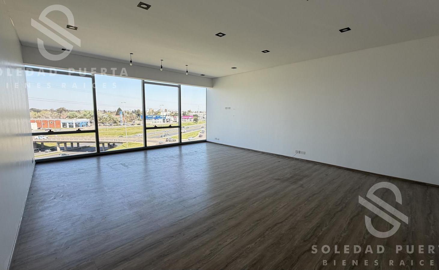Foto de ALQUILER DEL OFICINA DE 55 M2 CON COCHERA EN MERIDIANO, imagen 4