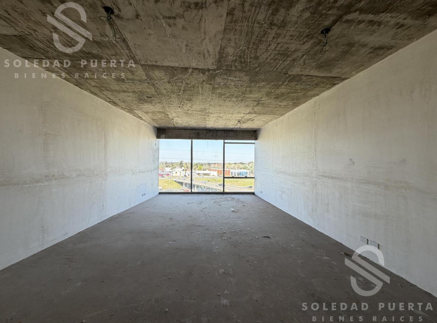 Foto de ALQUILER DEL OFICINA DE 55 M2 CON COCHERA EN MERIDIANO. 3 MESES DE, imagen 3