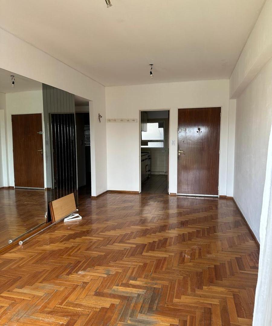 Hermoso departamento 3 ambientes con Cochera
