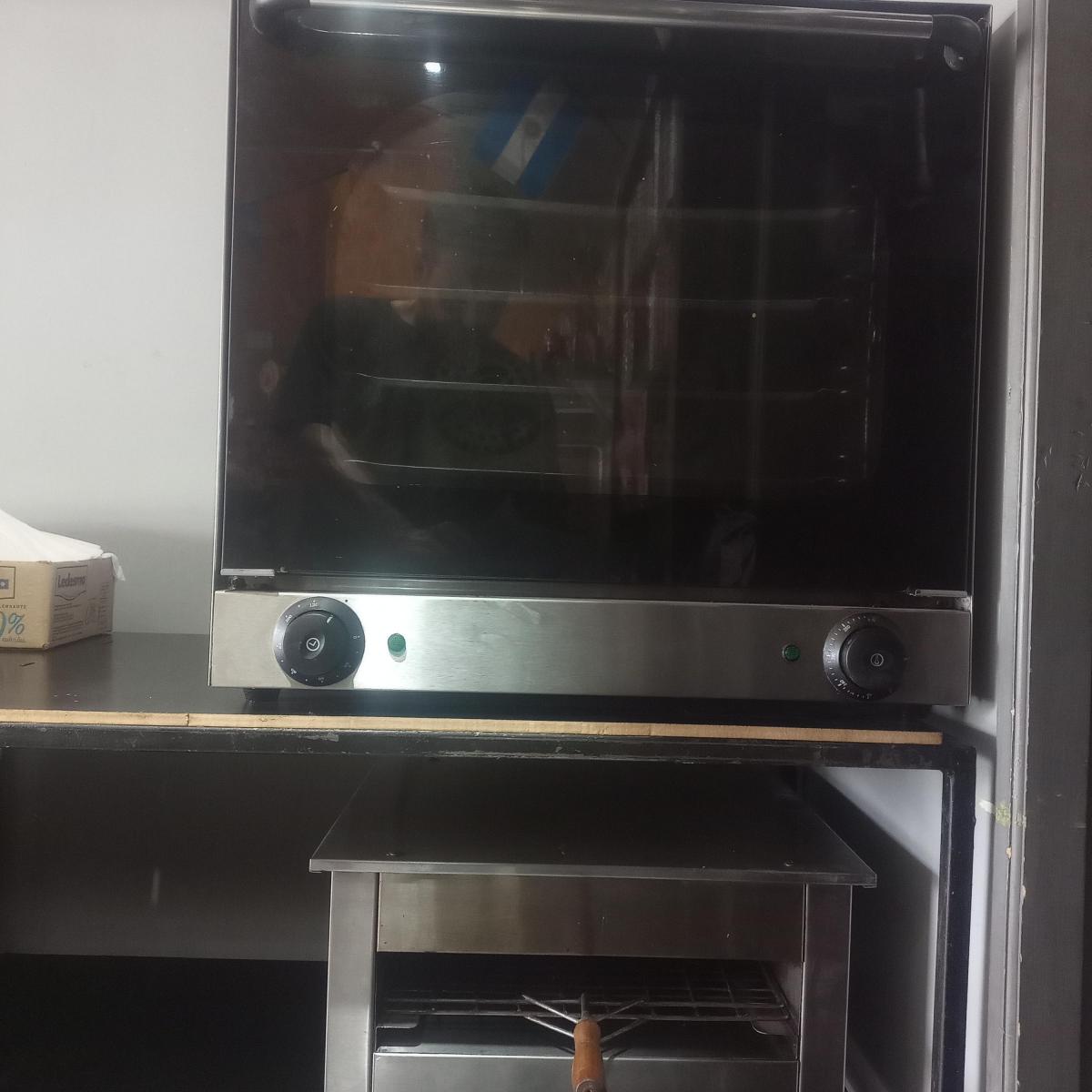 Vendo Fondo de Comercio Drugstore Luzuriaga 1