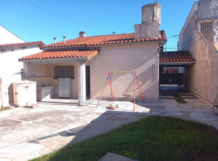 Venta Casa en  Morón/3 propiedades en 1/Oportunidad/Para Renta/Inversión 5