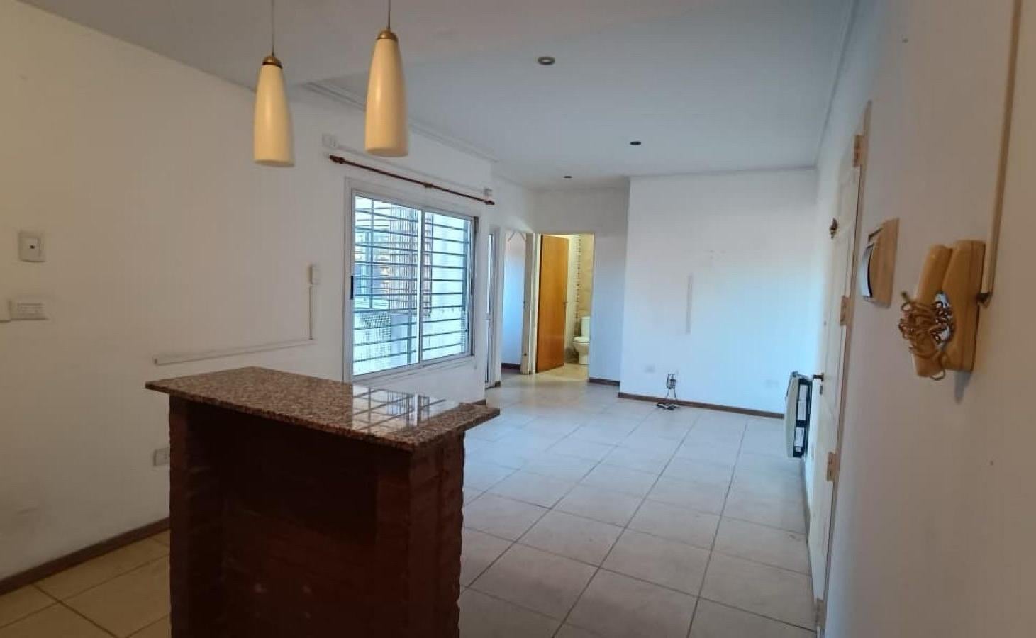 ALQUILER DOS AMBIENTES EN VILLA LUGANO