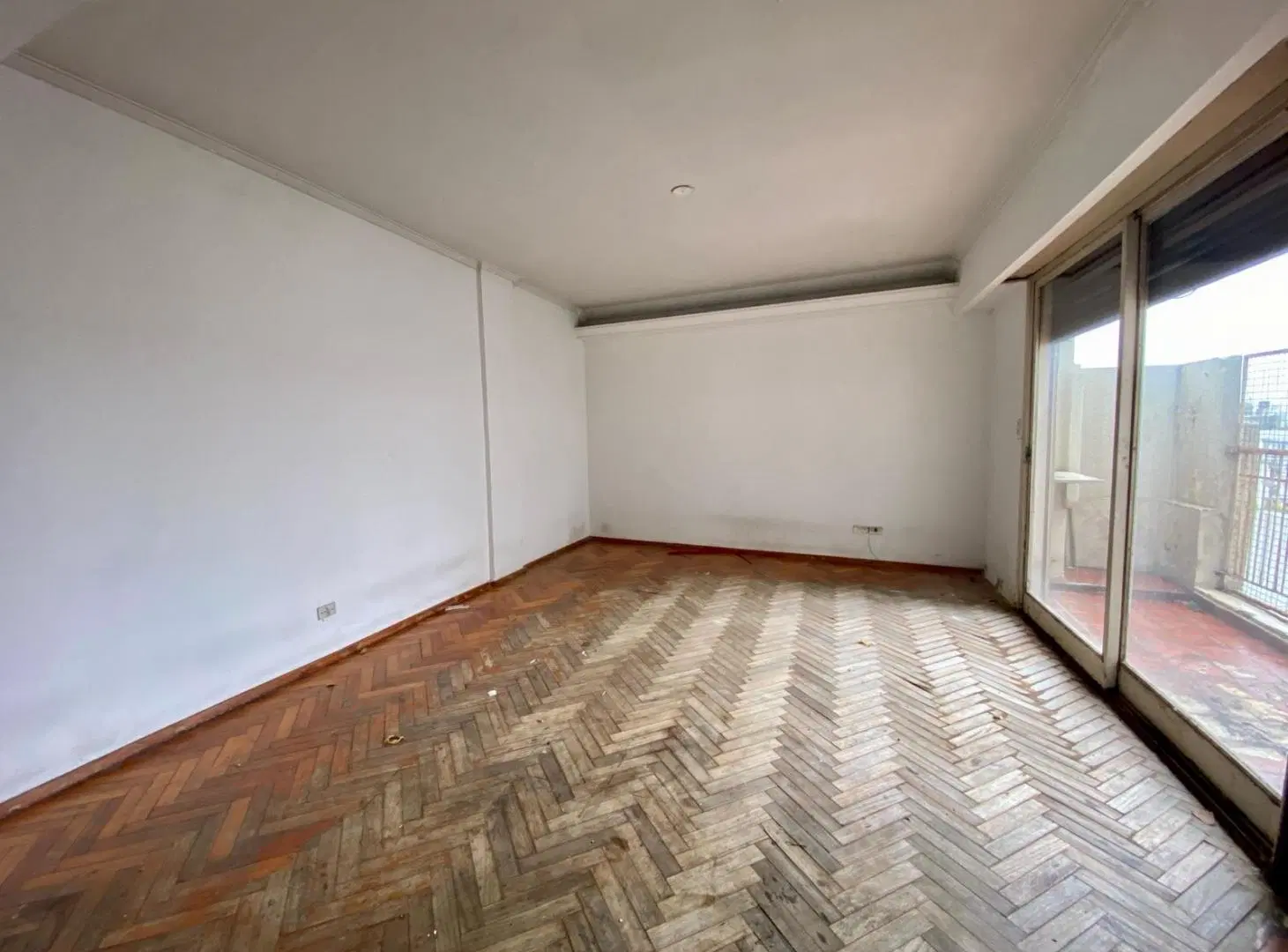 VENTA DEPARTAMENTO TRES AMBIENTES CON BAULERA CABALLITO 3