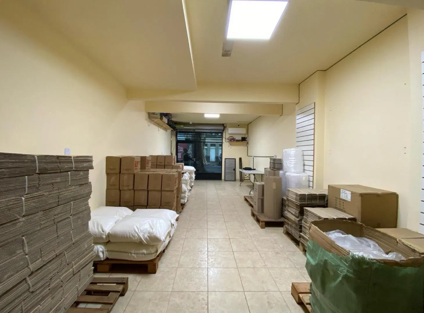 VENTA LOCAL COMERCIAL EN PATAERNAL 5