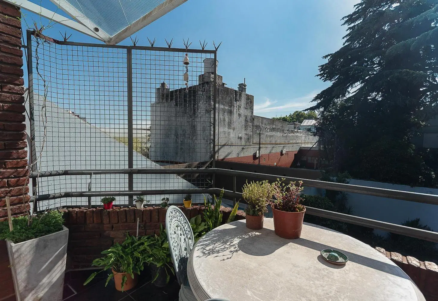 Venta PH de 4 ambientes - triplex - con cochera en Villa General Mitre 8