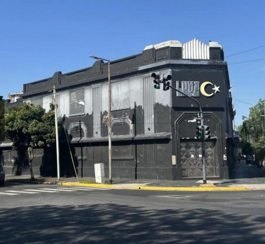 Venta Local comercial sobre 3 lotes, Boedo 1