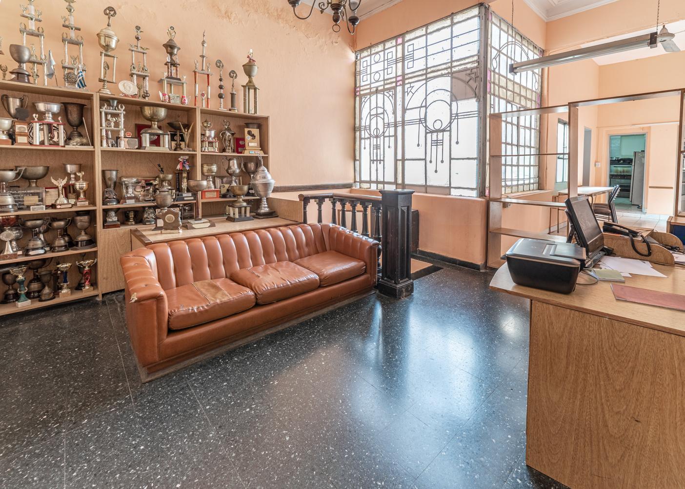 Foto de VENTA LOCAL COMERCIAL / PH EN FLORESTA APTO VIVIENDA Y/O COMERCIAL, imagen 5