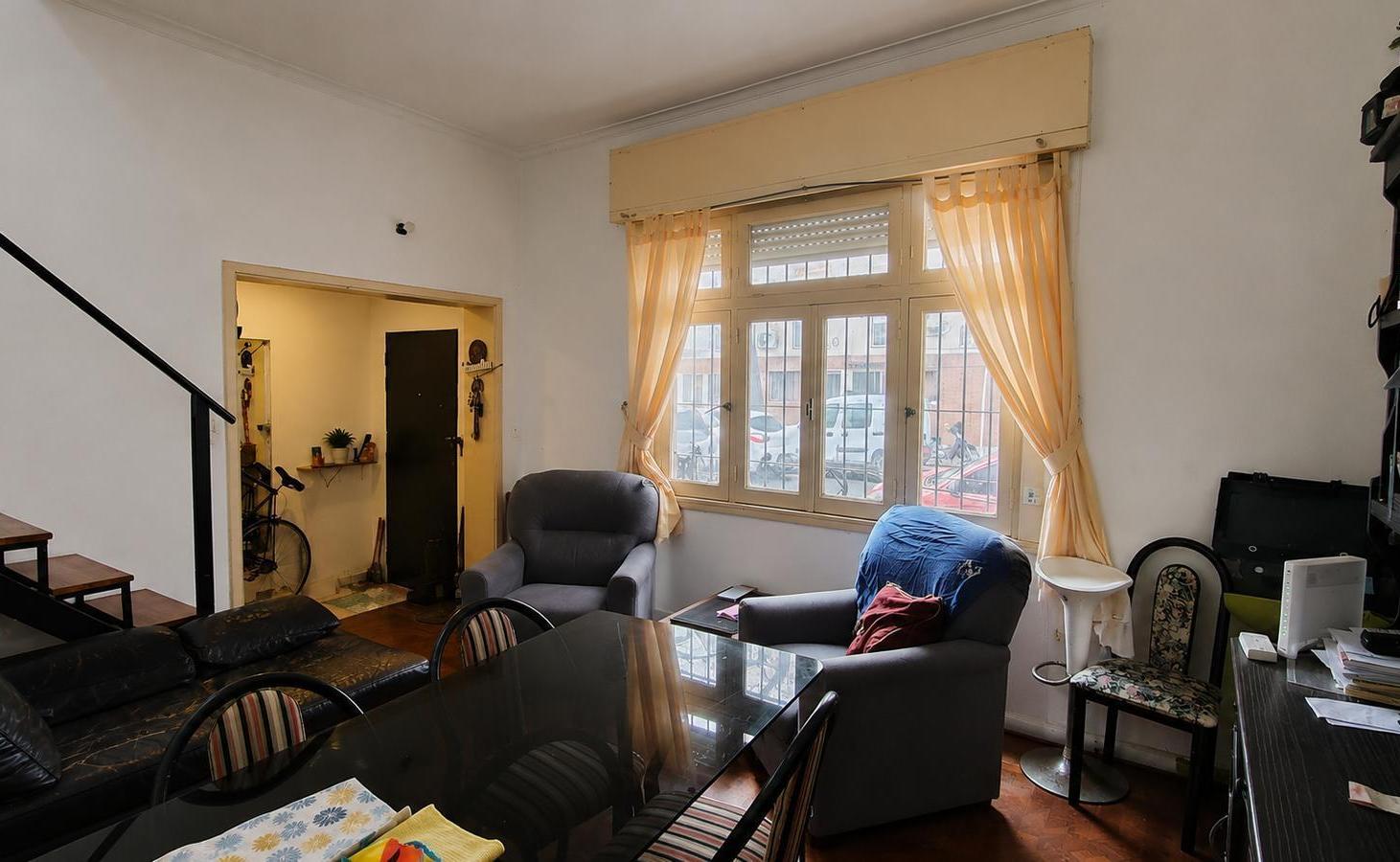 Foto de Venta PH 4 ambientes/2 baños completos/Terraza/Patio/Luminoso, imagen 1