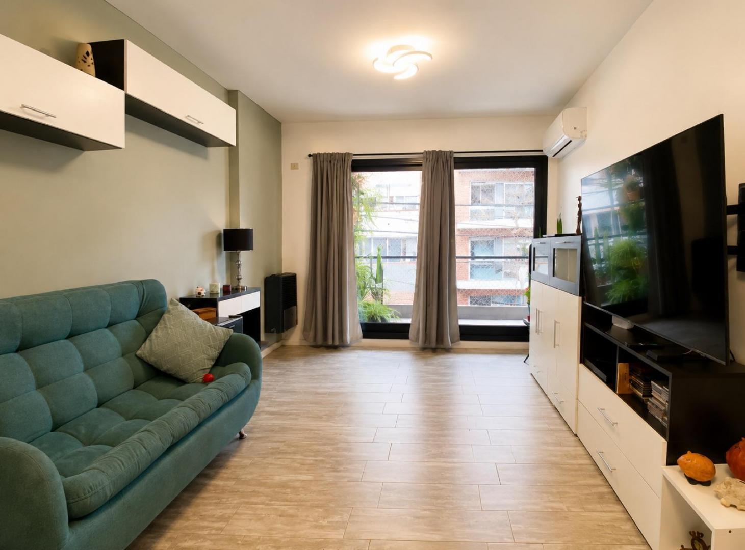 Foto de VENTA DEPARTAMENTO 3 AMBIENTES EN CABALLITO CON COCHERA Y BAULERA, imagen 1