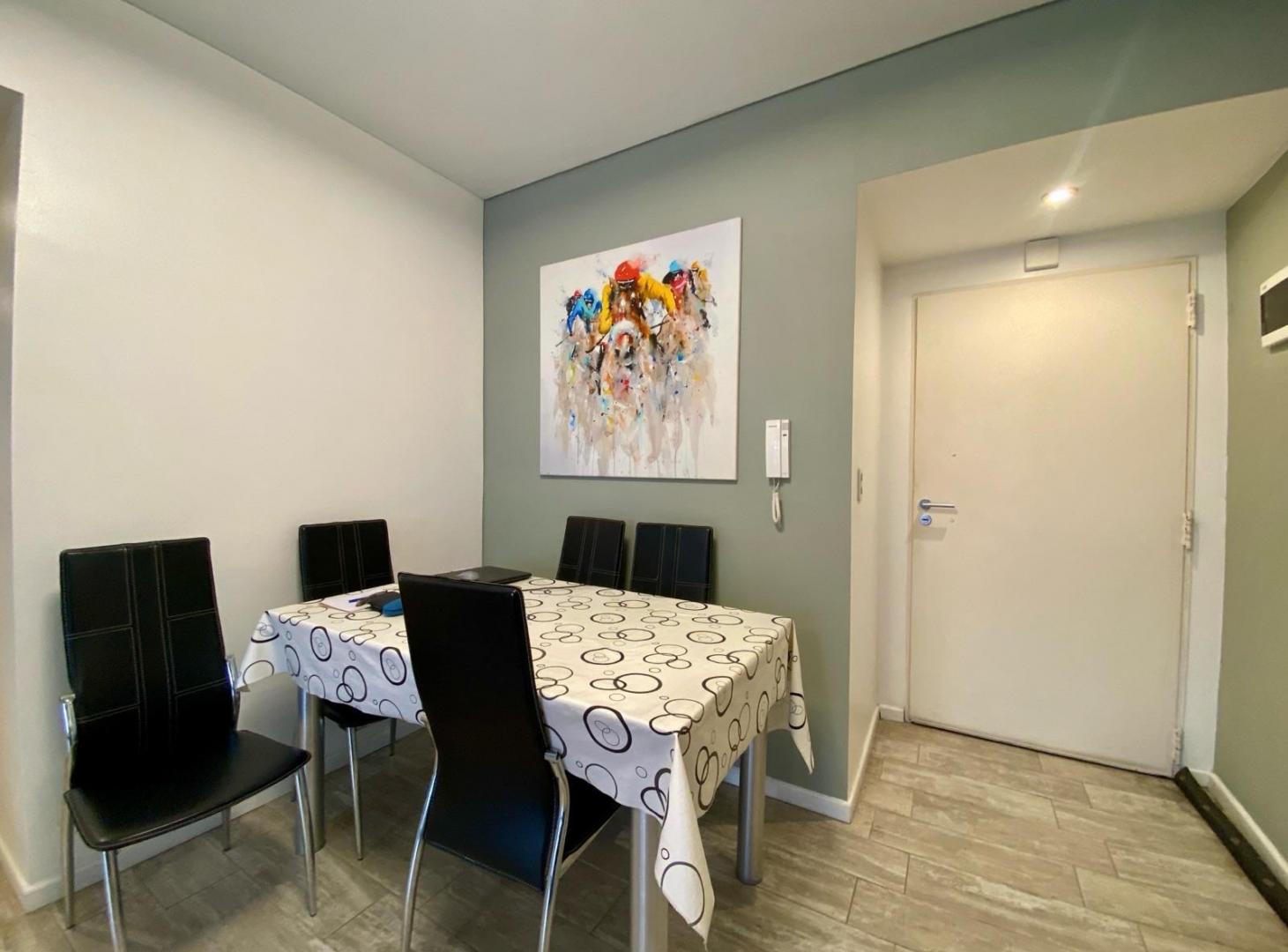 Foto de VENTA DEPARTAMENTO 3 AMBIENTES EN CABALLITO CON COCHERA Y BAULERA, imagen 5