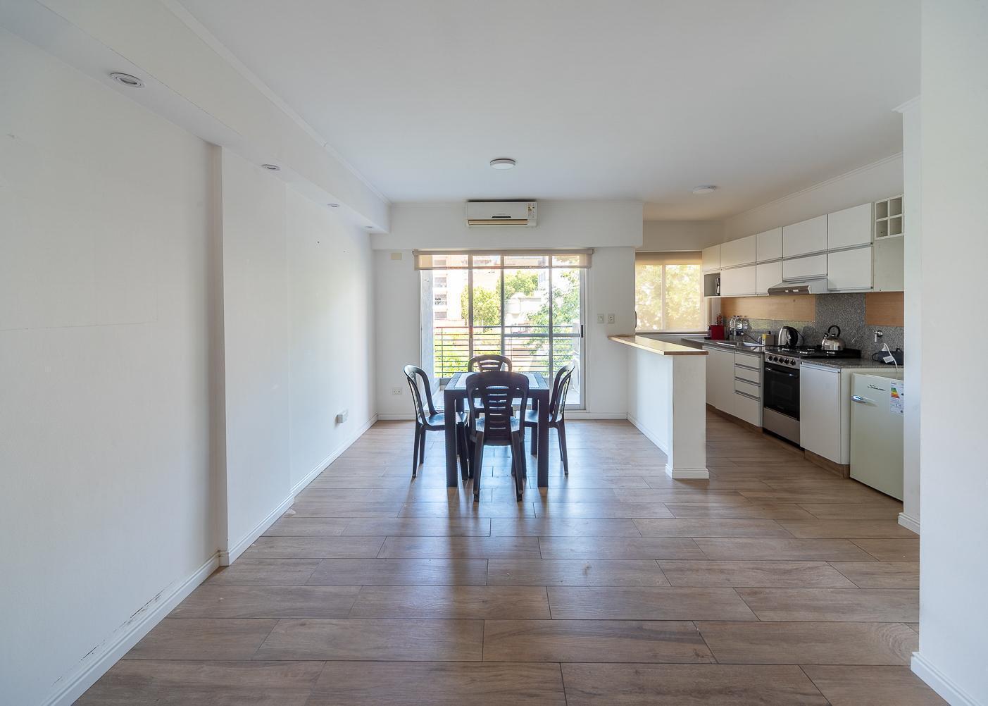Foto de Venta departamento 2 ambientes con cochera en Caballito, imagen 2