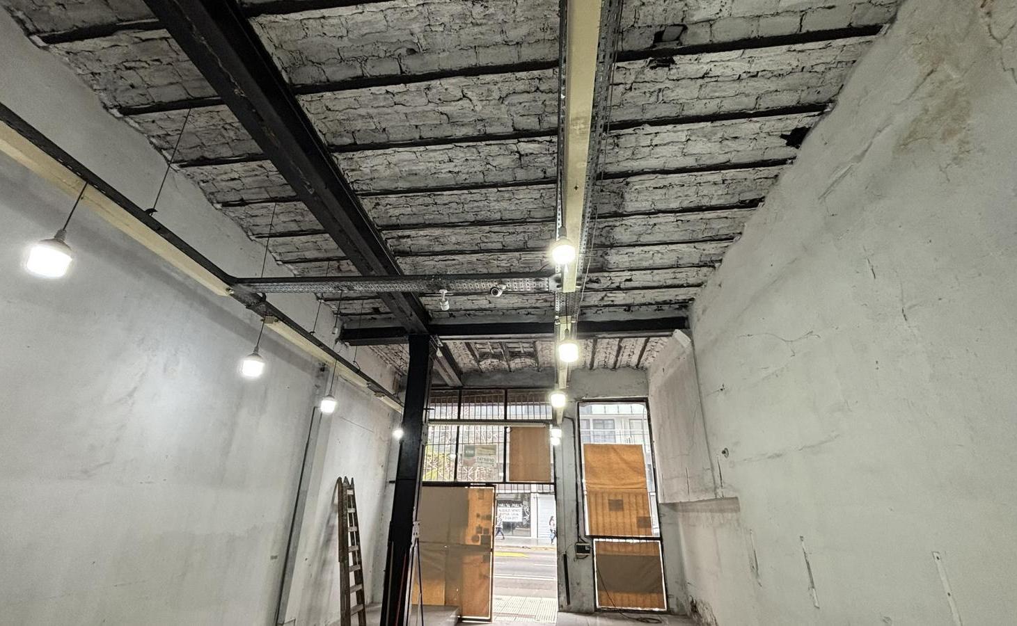 Foto de Alquiler Local comercial en Balvanera, imagen 3