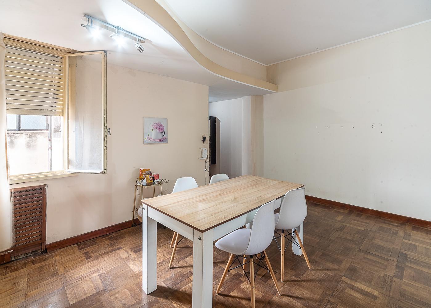 Foto de Venta Departamento 4 ambientes en Balvanera, imagen 5