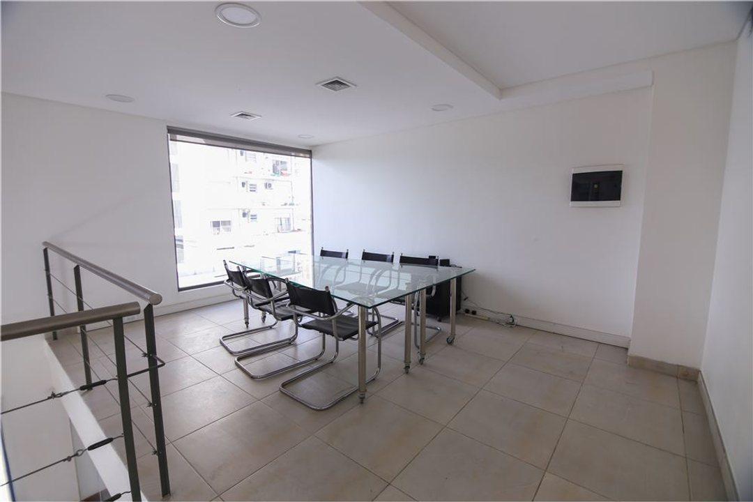 Foto de OFICINA PREMIUM EN VENTA EN VICENTE LOPEZ A METROS DE GENERAL PAZ/4, imagen 4