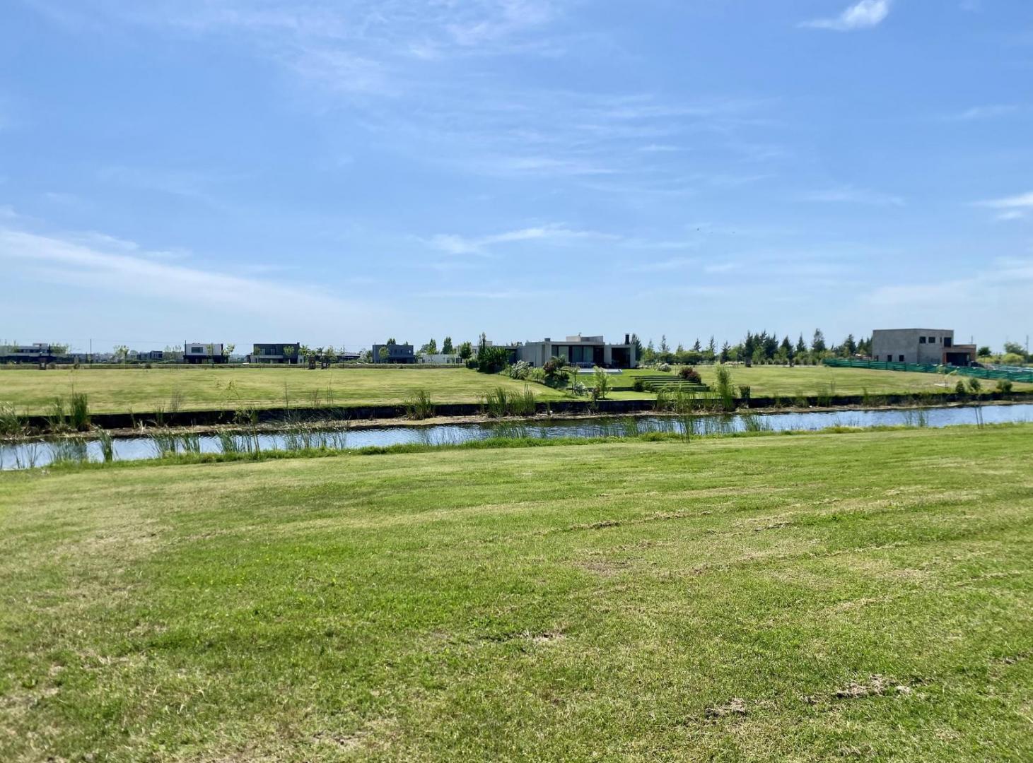 Foto de VENTA TERRENO EL NAUDIR CON AMARRA, imagen 1