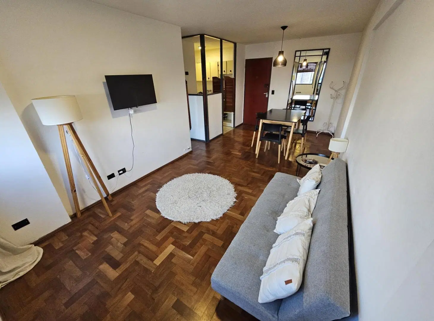 Departamento 1 Dormitorio AMOBLADO a Metros de NUEVA CORDOBA. Chacabuco 8. Piso Alto . 1