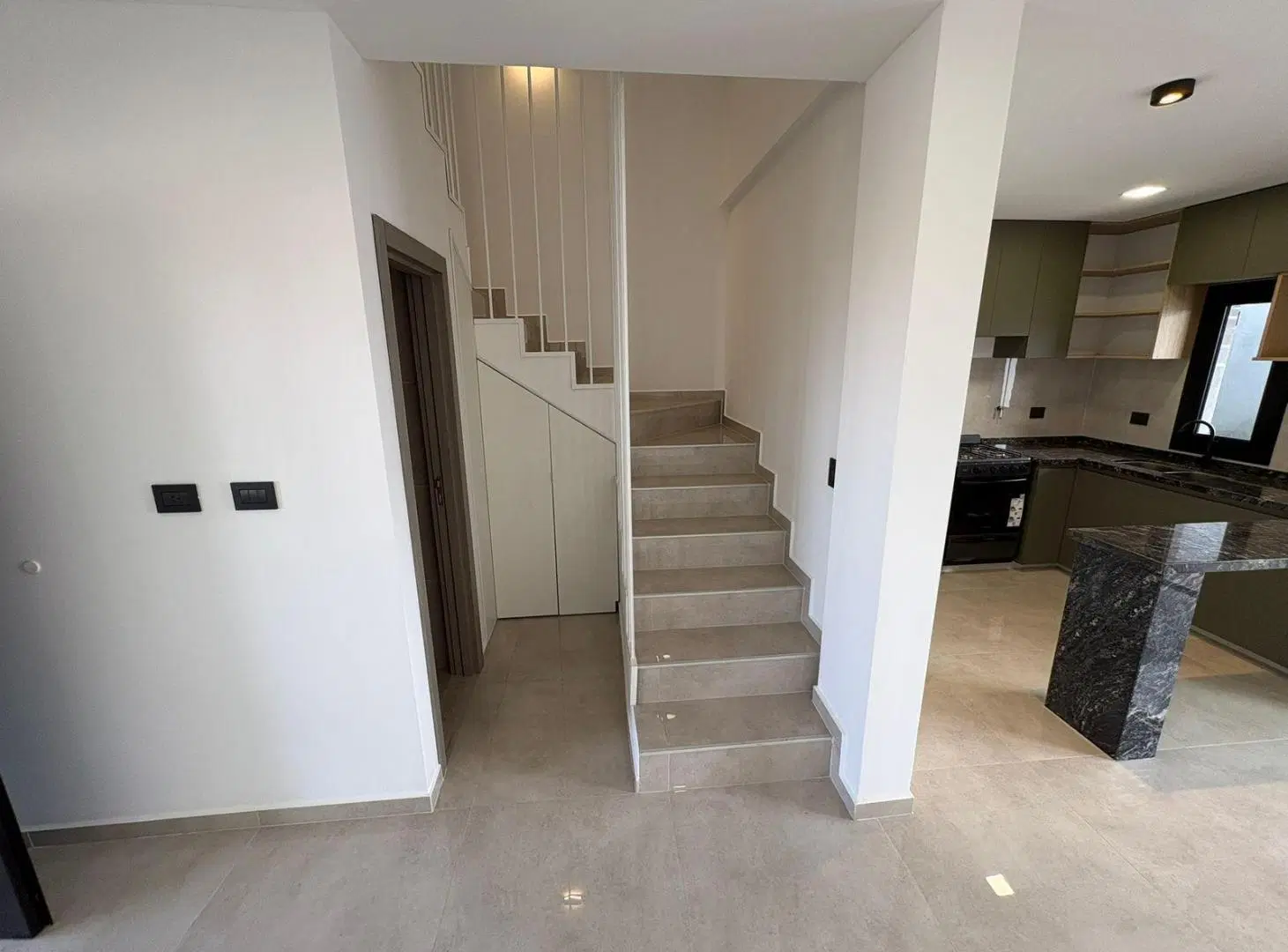 Hermosa Duplex en Campos de Manantiales 8