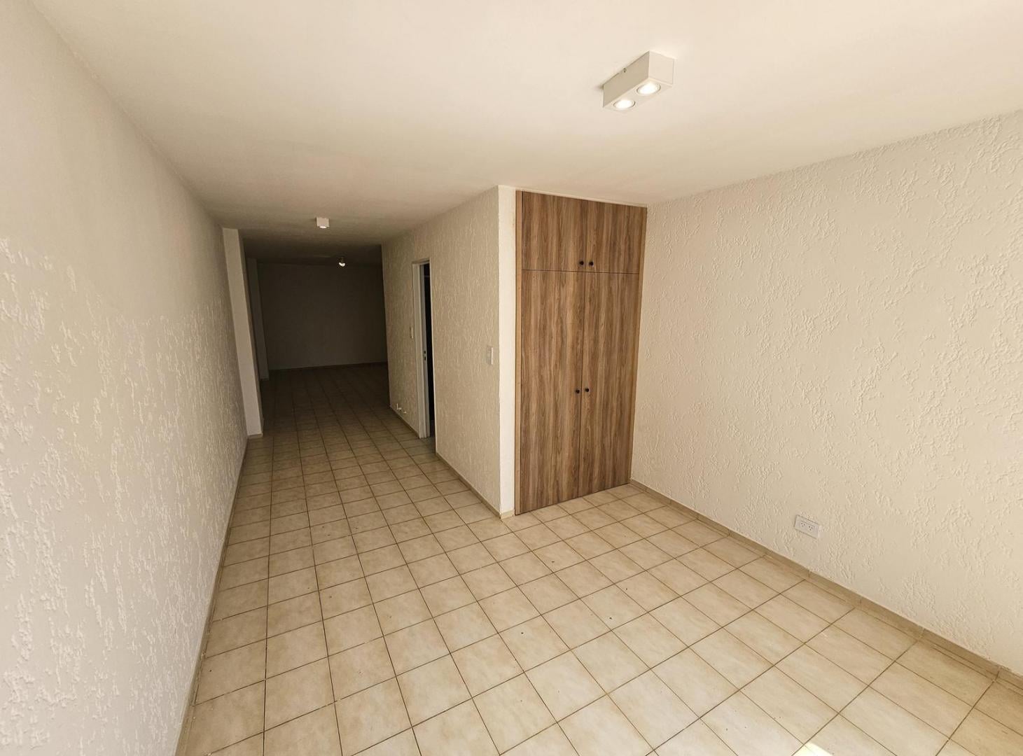 Foto de DEPTO | MONOAMBIENTE | REMODELADO A NUEVO | MUY LUMINOSO | ESCRITURA |, imagen 3