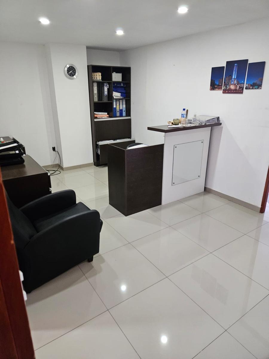 Venta de oficina en Pellegrini 1800 Piso 4