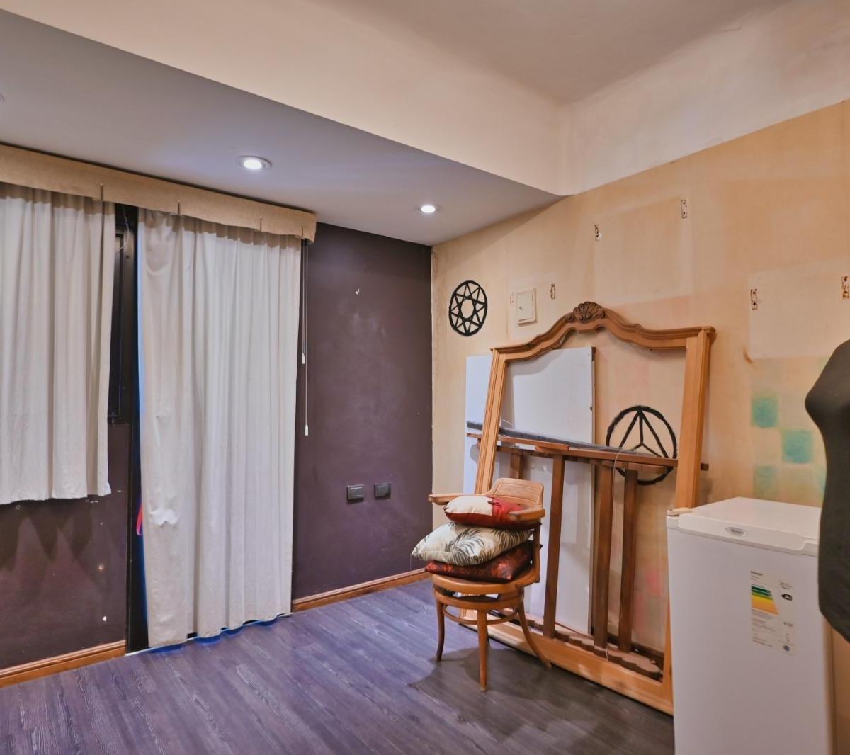 Casa en Venta de 4 Dorm. 5