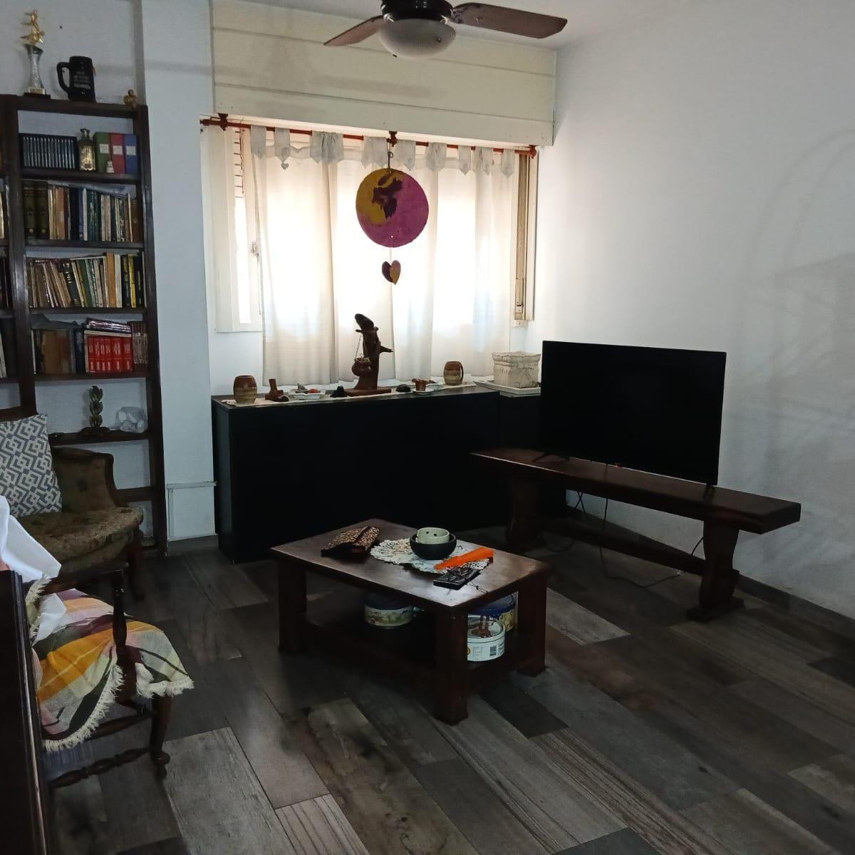 Departamento en Venta 3 Dorm. con 2 Baños 4