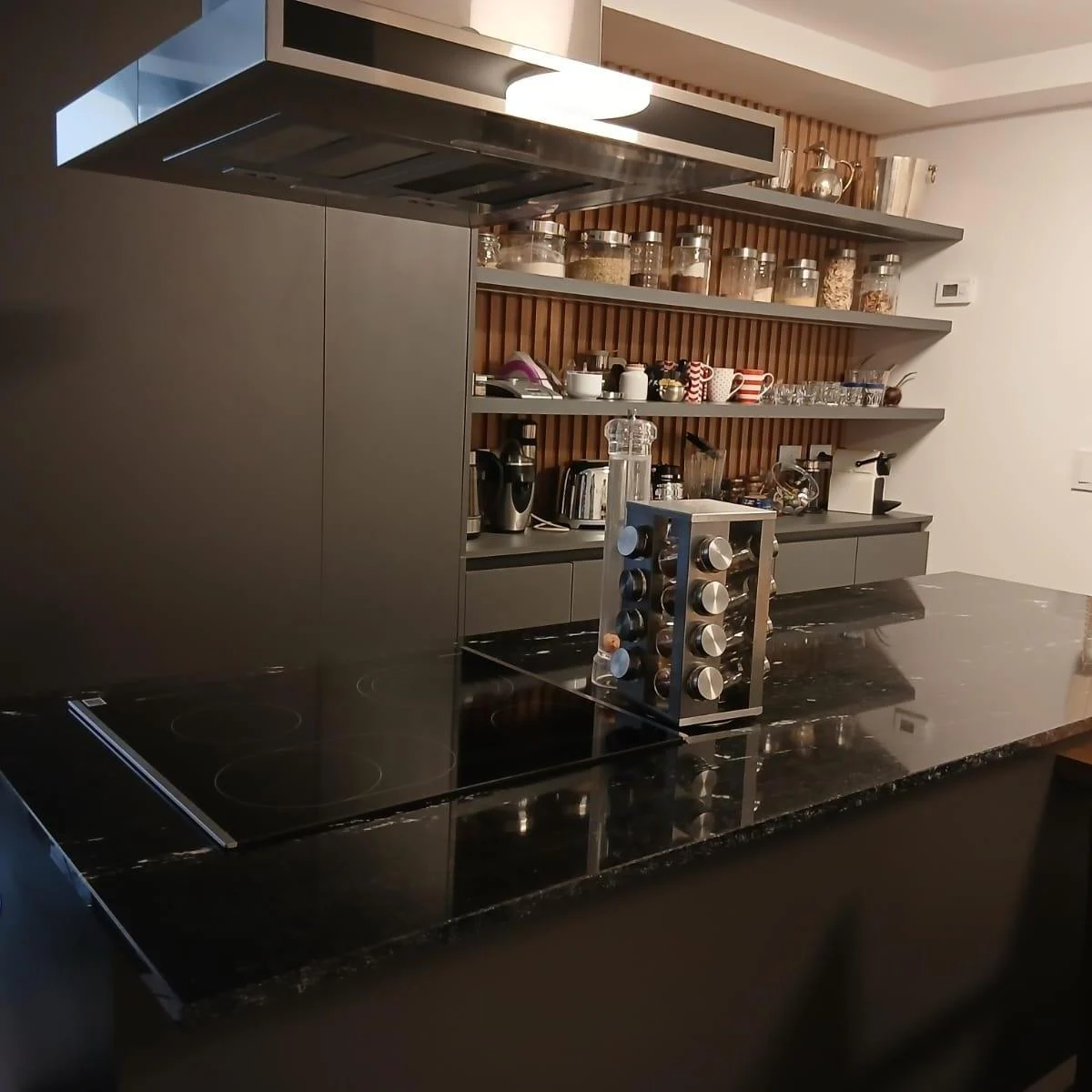 Venta de departamento 3 Dormitorios y 3 Baños con Patio