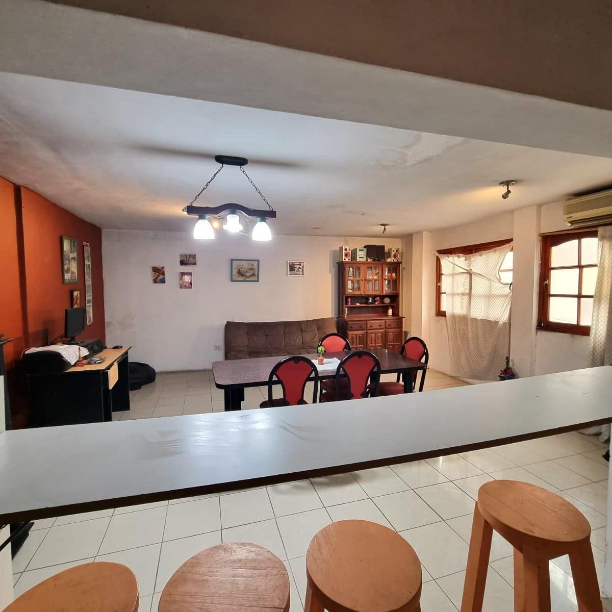 Casa en Venta 4 Dorm. 2