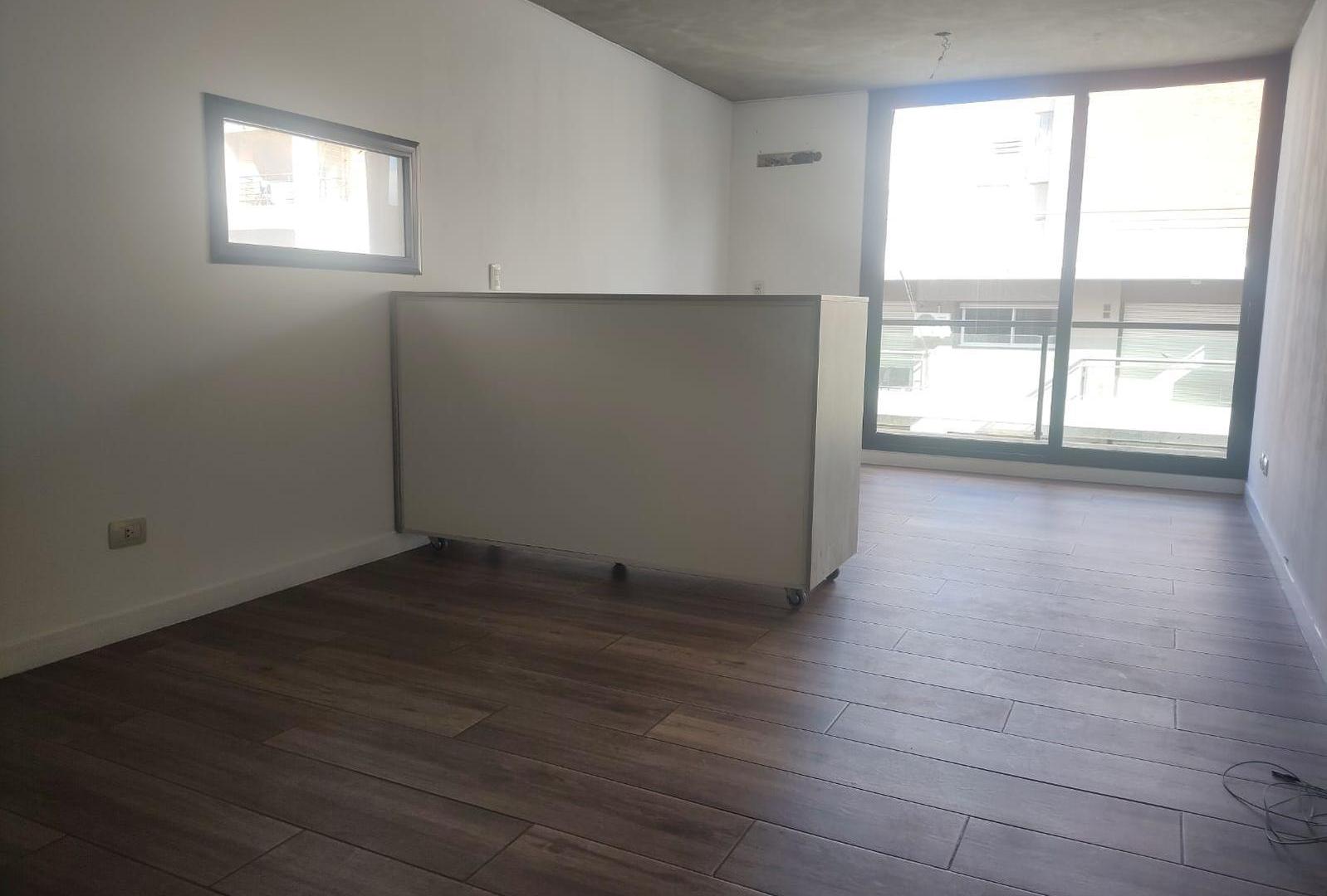 Foto de Alquiler monoambiente en zona Centro, imagen 2
