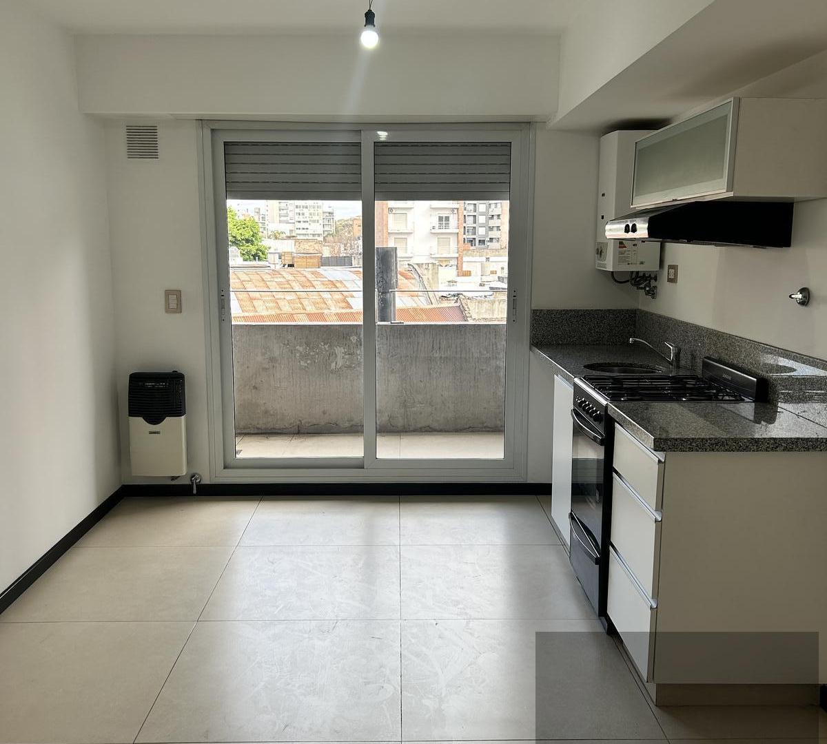 Foto de VENTA MONOAMBIENTE CON BALCON ZONA LOURDES ROSARIO, imagen 4