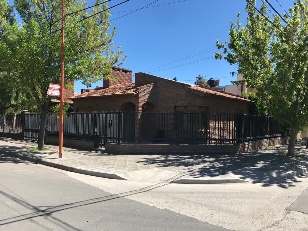 Casa en Cipolletti 2