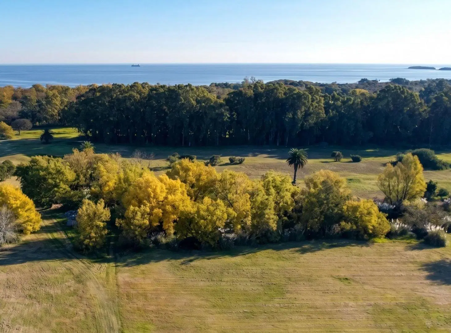 Lote 17 de 1.878 m² en Venta en Village & Golf 2