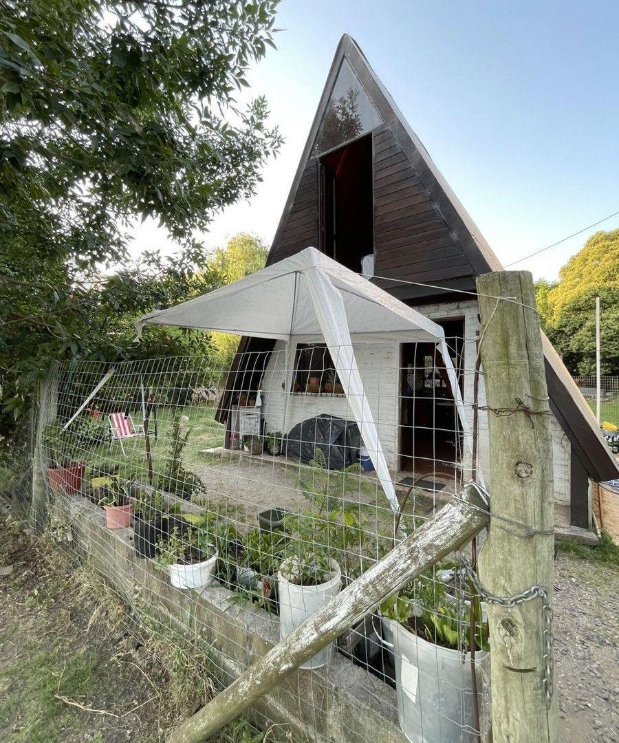 Cabaña con Gran Terreno en Venta en Altos del Real
