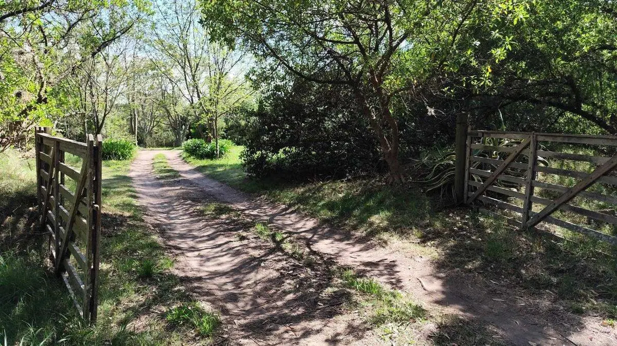Gran Lote de 9474m² En Venta en Radial Rosario 4