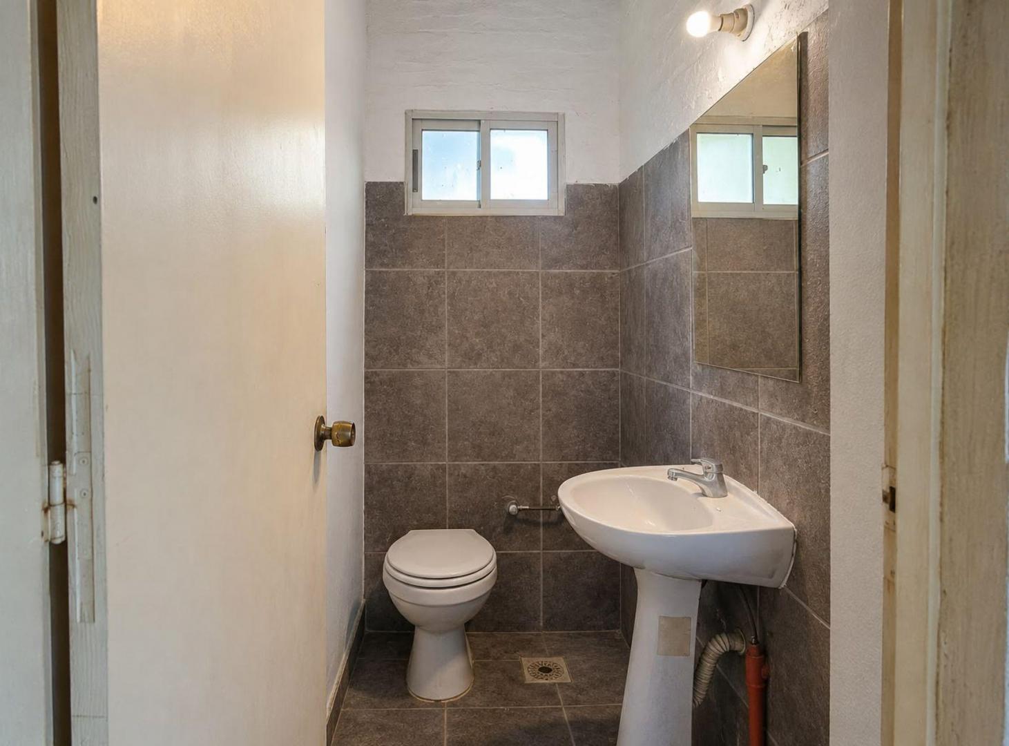 Foto de Casa en Alquiler 3 dormitorios en Colonia, imagen 2