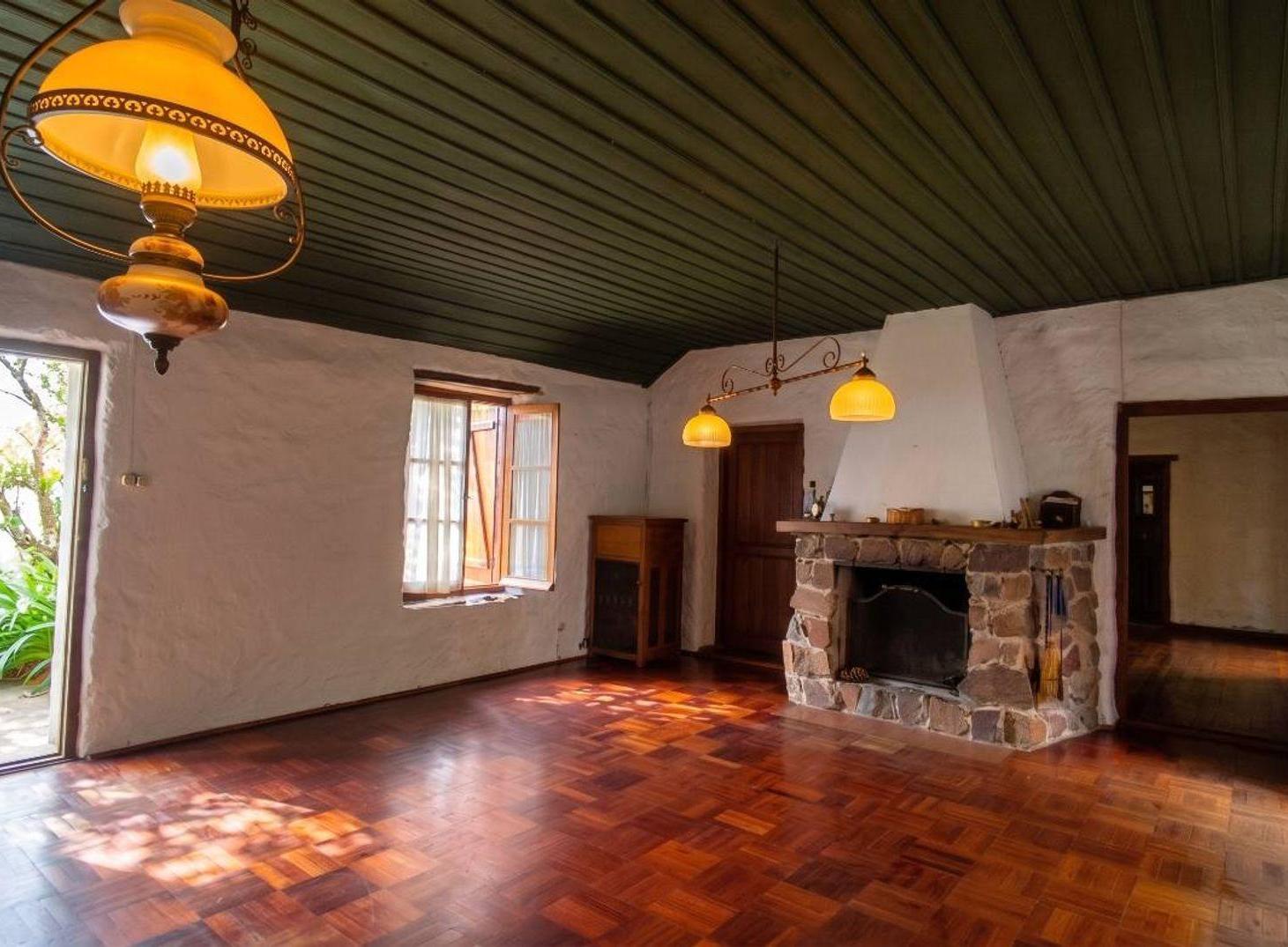 Foto de Casa Patrimonial en Venta en Conchillas + Oficina, imagen 4