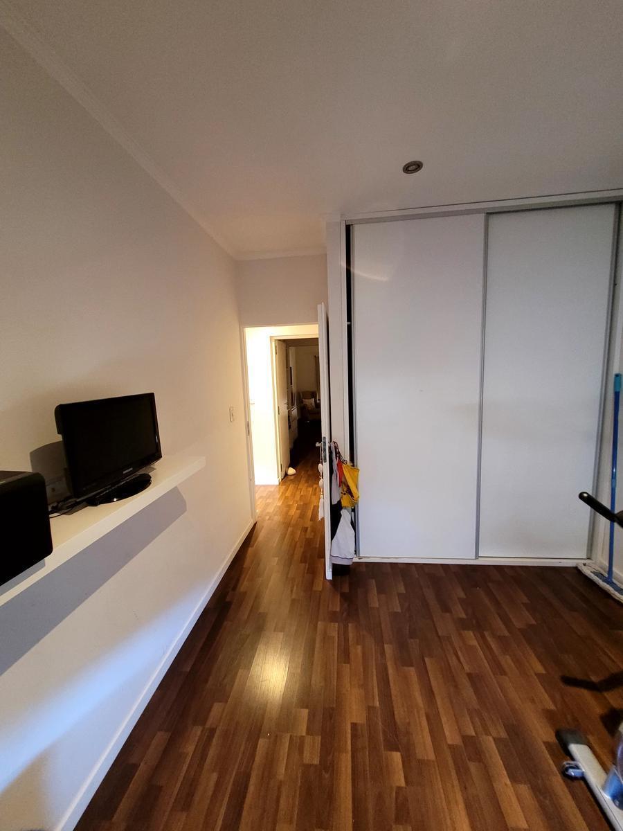 Ideal Casa en Barrio Privado 3