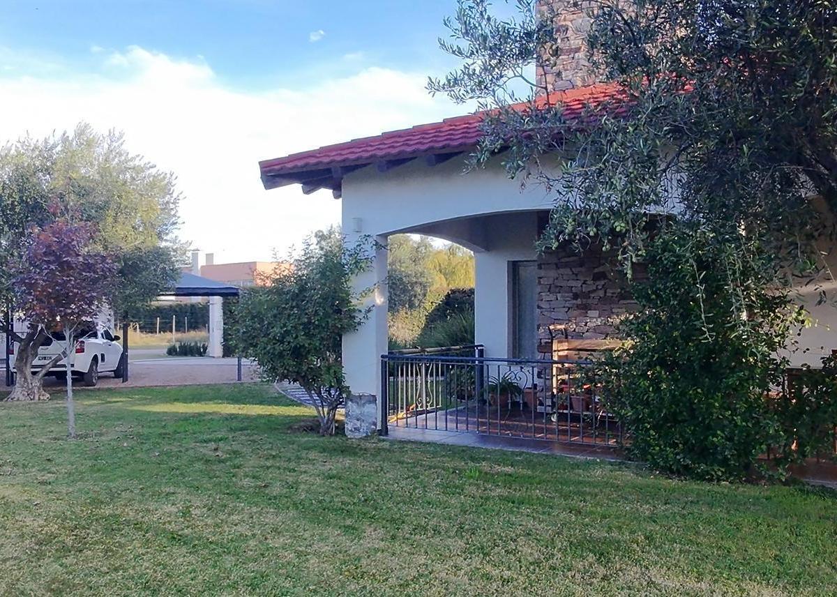 Casa en Las Paredes 4